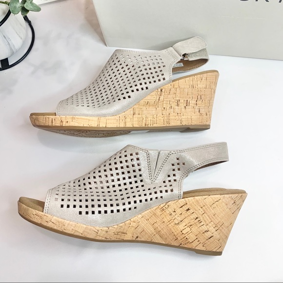 Rockport Women's Briah PERF Sling Wedge Sandal - Picture 6 of 12